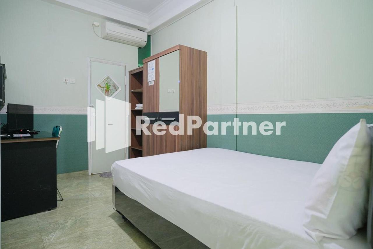 Pondok Hijau Syariah Mitra Reddoorz At Citraland Surabaja Zewnętrze zdjęcie